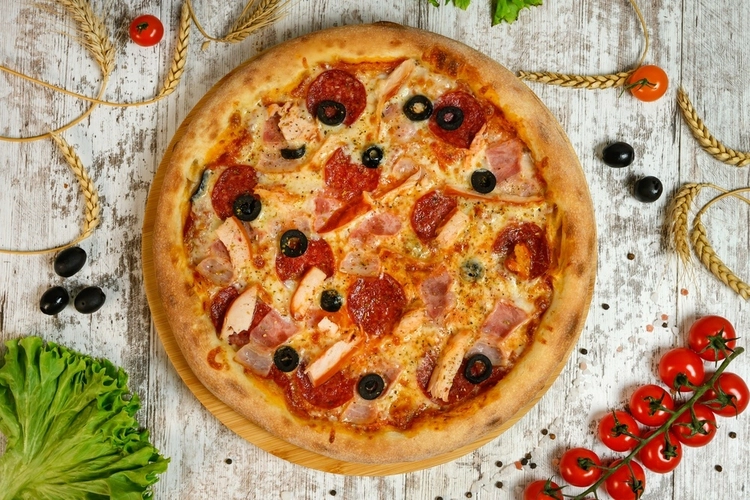 Пицца "Мясная" 700г